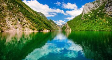 Arnavutluk’un En Göz Kamaştırıcı 5 Doğal Gölü!