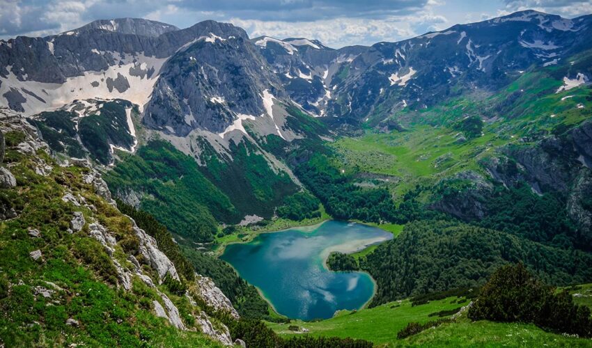 bosna-hersekte-dogayla-bas-basa-gezilecek-5-buyuleyici-milli-park5