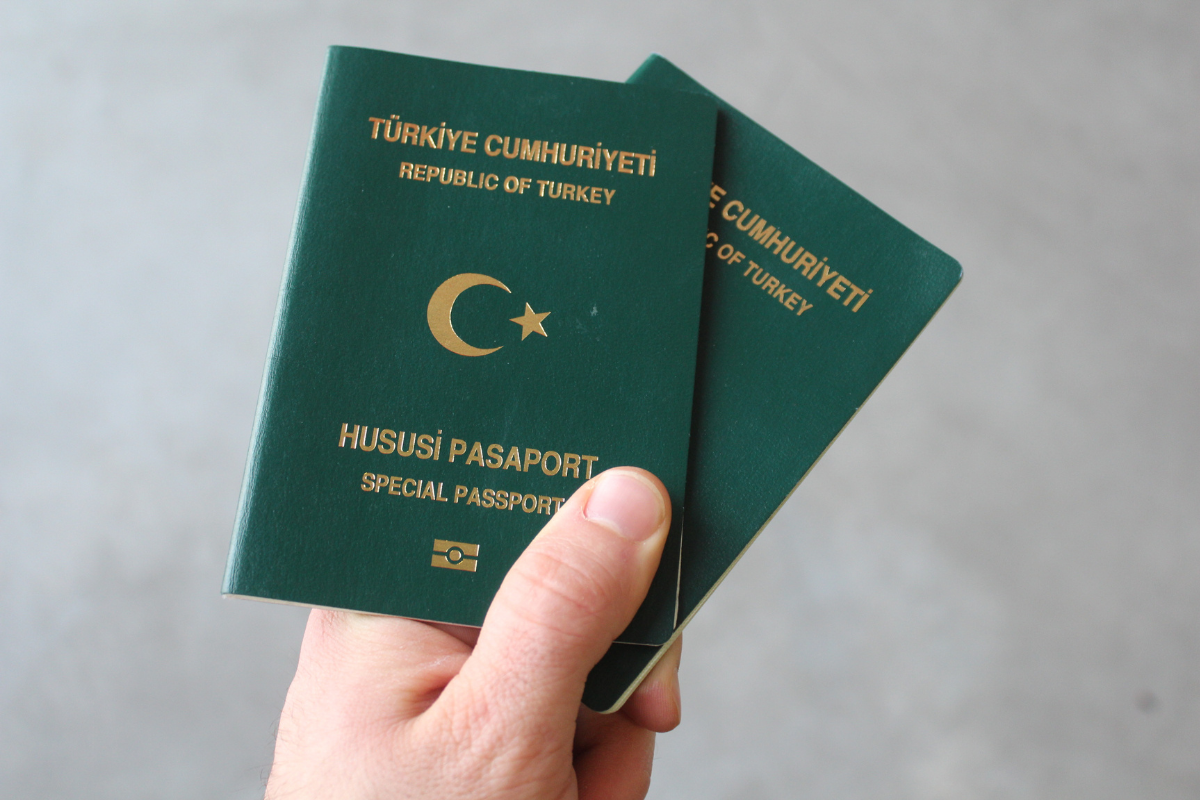 Yeşil pasaport alma şartları nedir?