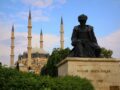 Selimiye_Mosque_and_The_Statue_of_Architect_Sinan_-_panoramio
